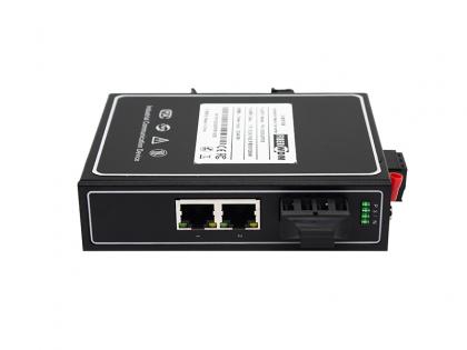 Non-Managed Industrial Ethernet Media Converter with PoE, 2-Port Gigabit Ethernet